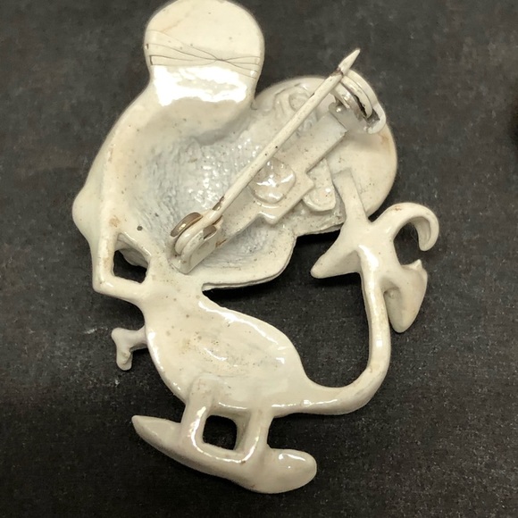 60's ENAMEL MOUSE & ENAMEL JACK‘O LANTERN BROOCHES - Picture 8 of 12